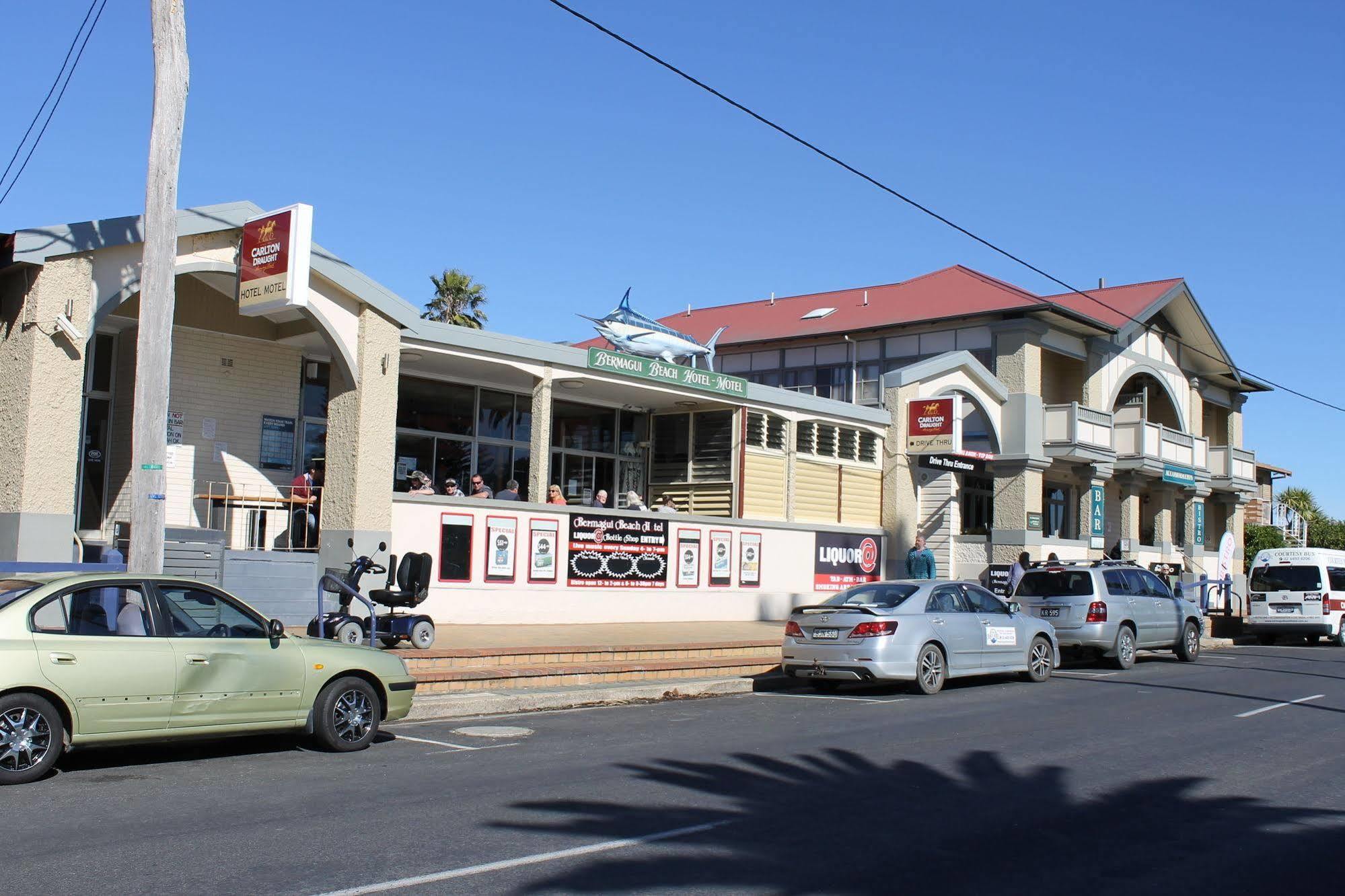 Bermagui Beach Hotel Extérieur photo