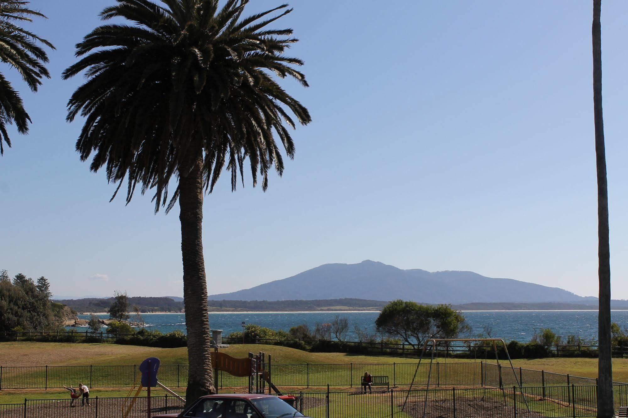 Bermagui Beach Hotel Extérieur photo